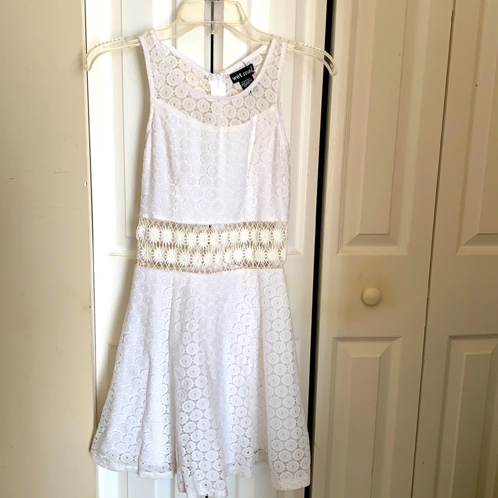 White dress, fully lined, see through waist
